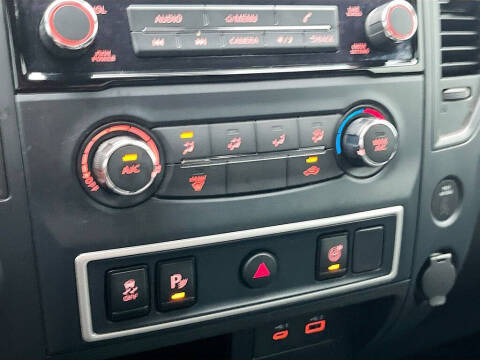 2023 Nissan Titan S