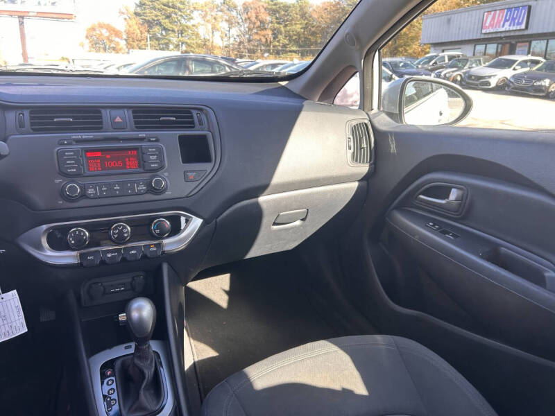 2014 Kia Rio 5-Door SX