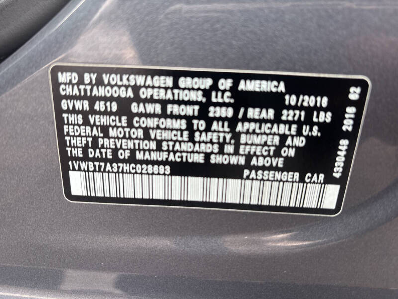 2017 Volkswagen Passat 1.8T SE