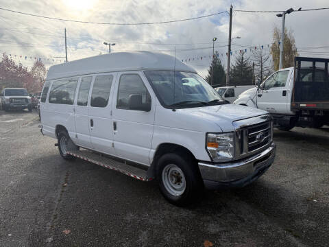 2014 Ford E-Series E-350 SD