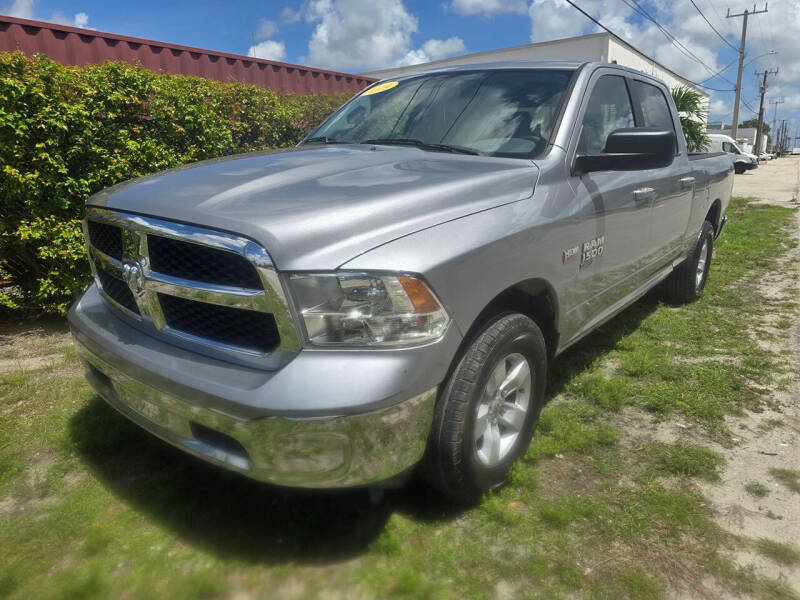 2019 RAM 1500 Classic SLT