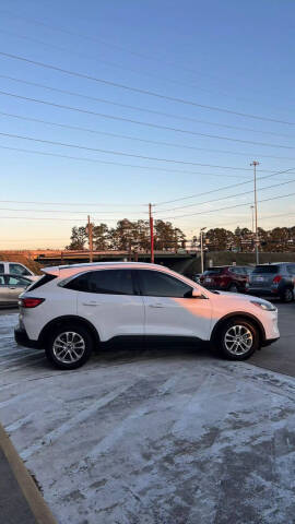 2021 Ford Escape Hybrid SE