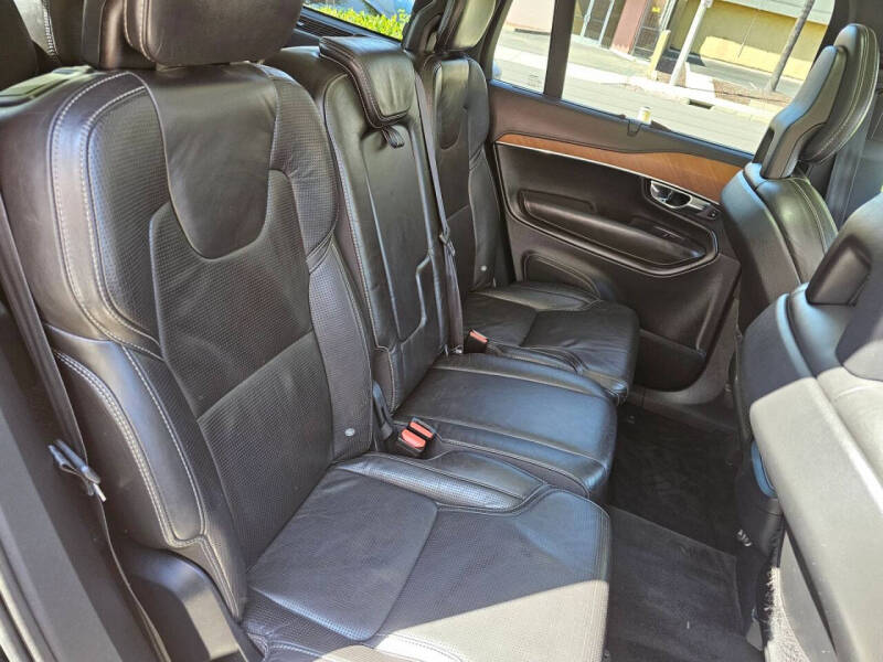 2016 Volvo XC90 T6 Inscription