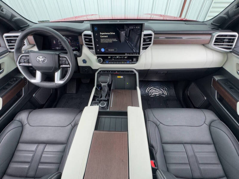 2024 Toyota Sequoia Capstone