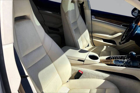 2011 Porsche Panamera