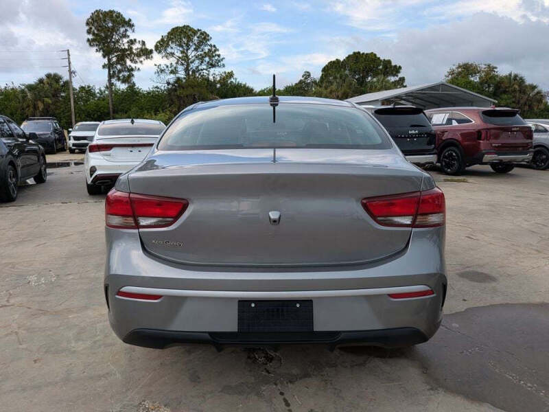 2023 Kia Rio S