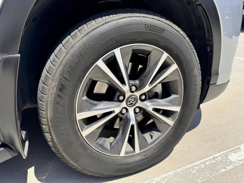 2018 Toyota Highlander Hybrid LE