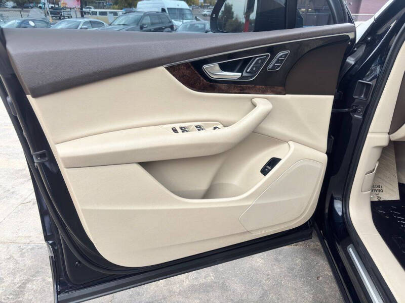 2017 Audi Q7 3.0T quattro Premium Plus