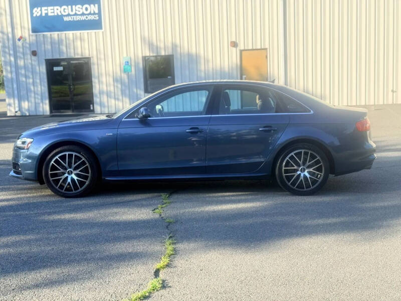 2016 Audi A4 2.0T quattro Premium