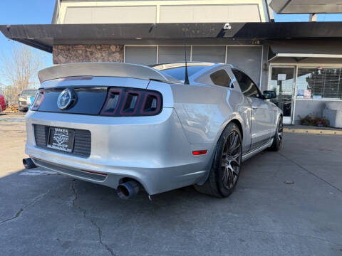 2014 Ford Mustang V6 Premium
