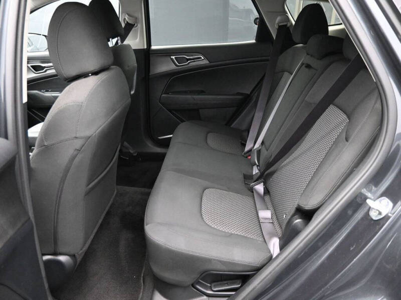 2023 Kia Sportage Hybrid LX