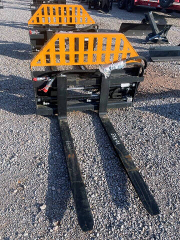 2024 Implements Pallet Fork Lift Hydraulic for sale at NORRIS AUTO SALES Implement in Oklahoma City OK