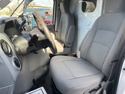 2016 Ford E-Series E-350 SD