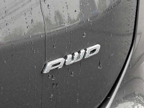 2023 Ford Edge SE