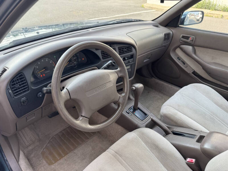 1996 Toyota Camry LE