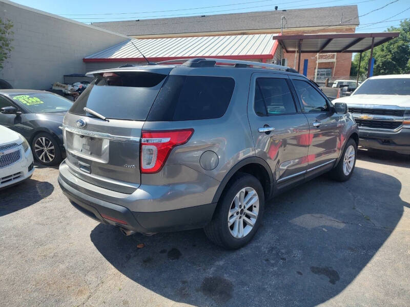 2011 Ford Explorer XLT