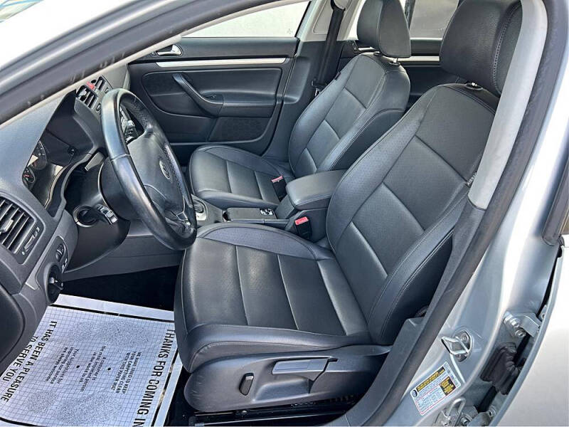 2009 Volkswagen Jetta SportWagen TDI