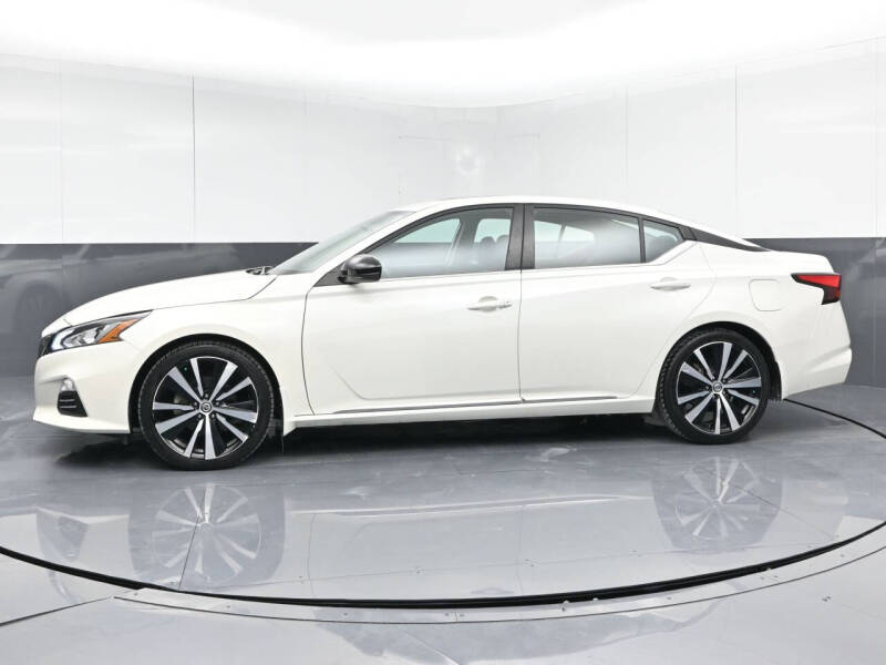 2020 Nissan Altima 2.0 SR