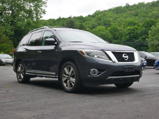 2014 Nissan Pathfinder for sale at Canton Auto Exchange in Canton CT