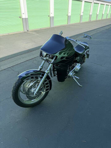 1999 Arlen Ness Luxury Liner