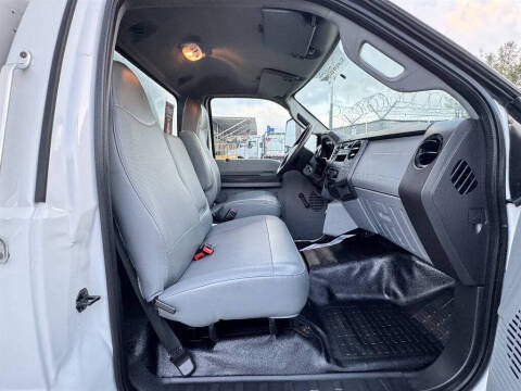 2022 Ford F-750 Super Duty