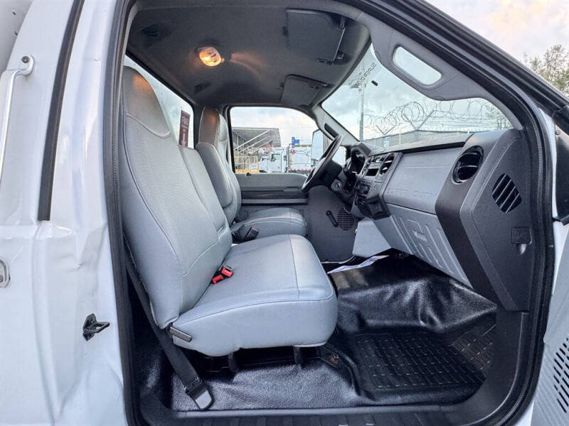 2022 Ford F-750 Super Duty