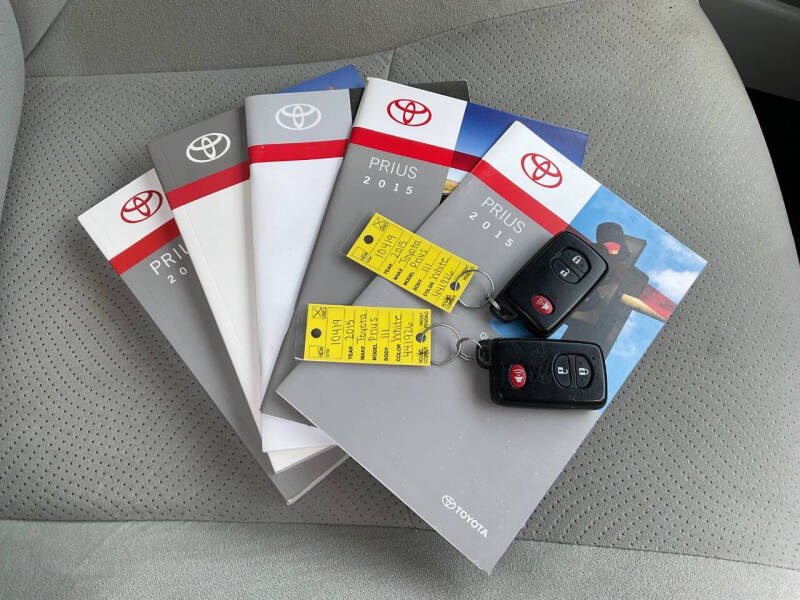 2015 Toyota Prius Three