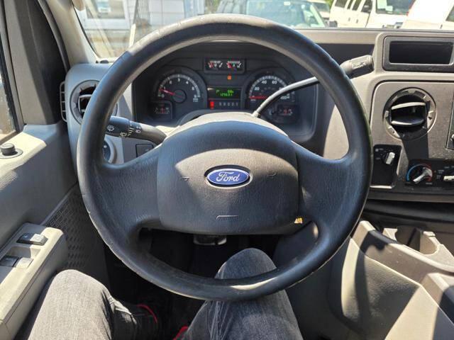 2012 Ford E-Series E-150