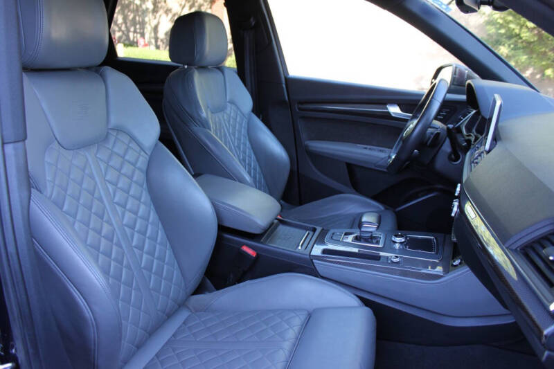2019 Audi SQ5 3.0T quattro Premium Plus