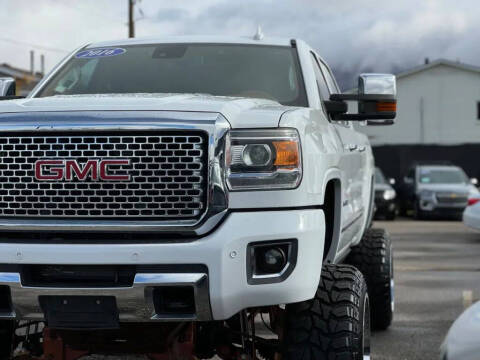 2016 GMC Sierra 2500HD Denali