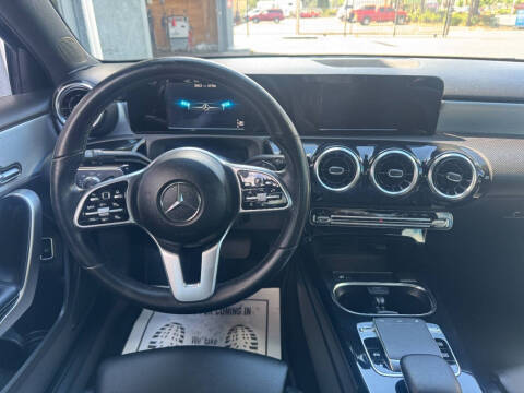 2019 Mercedes-Benz A-Class A 220