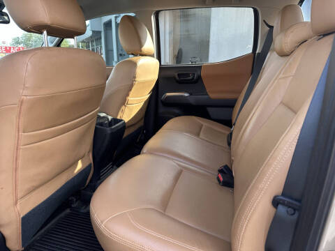 2019 Toyota Tacoma SR5 V6