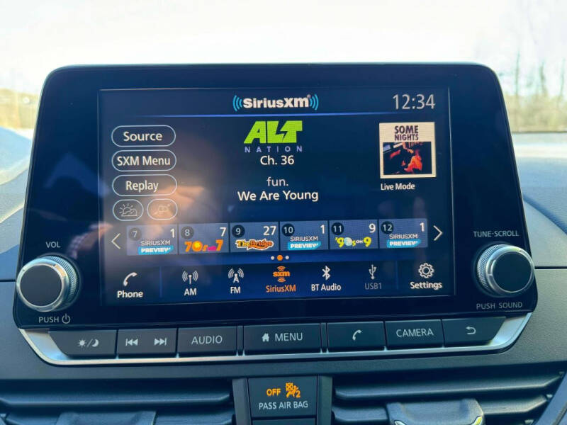 2024 Nissan Altima 2.5 SV