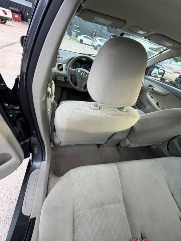 2009 Toyota Corolla LE