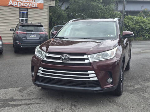 2018 Toyota Highlander SE