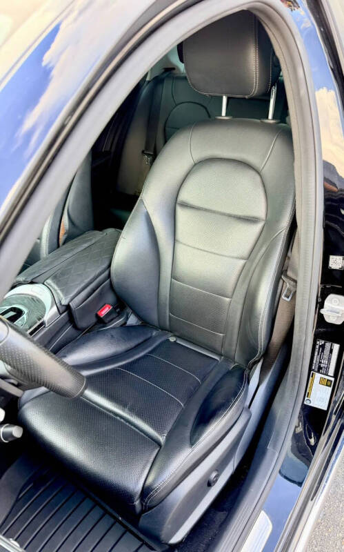 2017 Mercedes-Benz C-Class