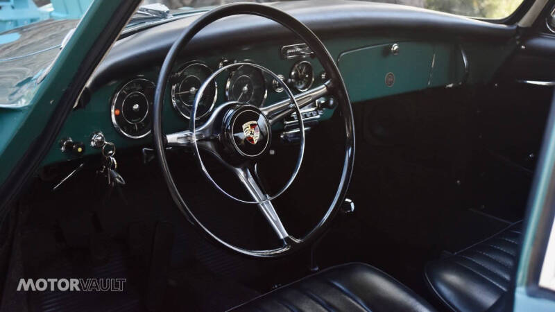 1962 Porsche 356B COUPE