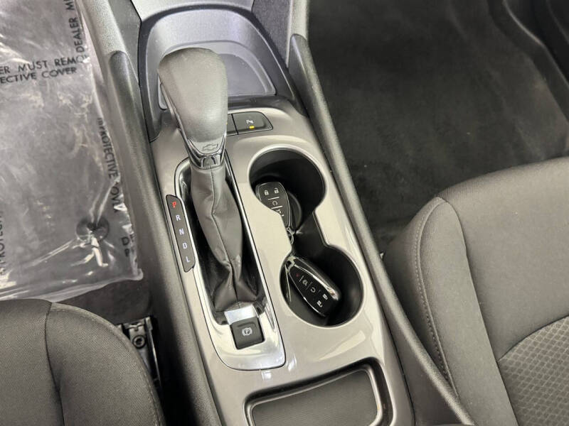 2025 Chevrolet Malibu LS