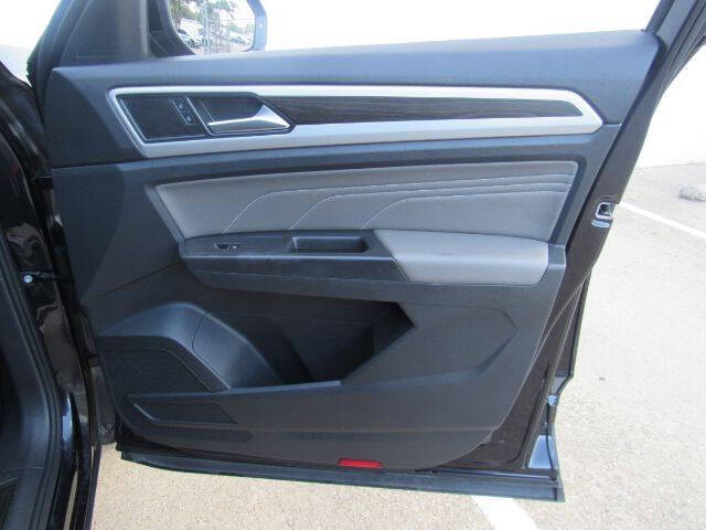 2023 Volkswagen Atlas V6 SE