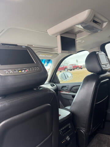 2010 Cadillac Escalade Luxury