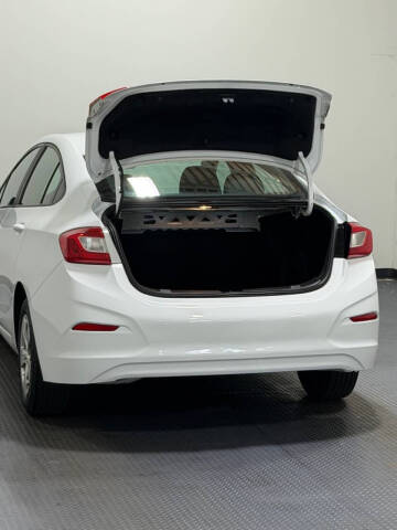 2017 Chevrolet Cruze LS Auto