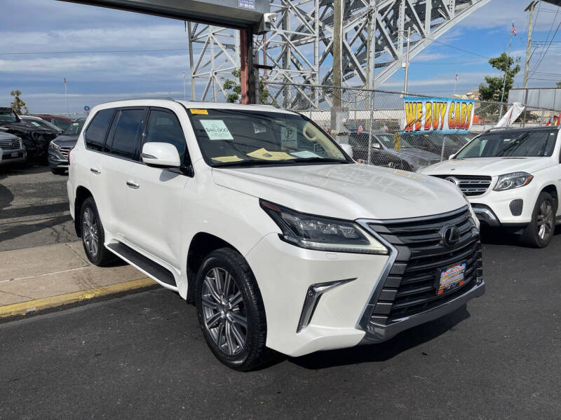 2016 Lexus LX 570