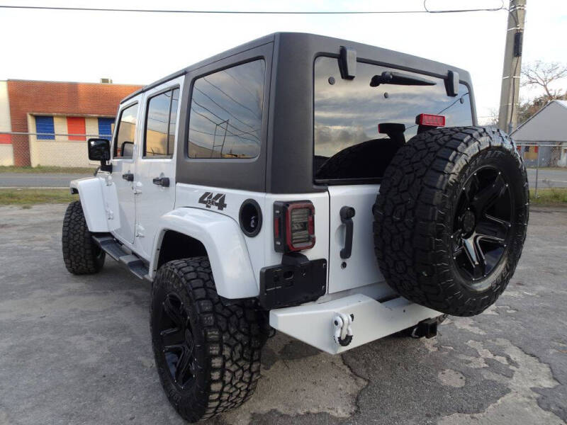 2013 Jeep Wrangler Unlimited Sahara