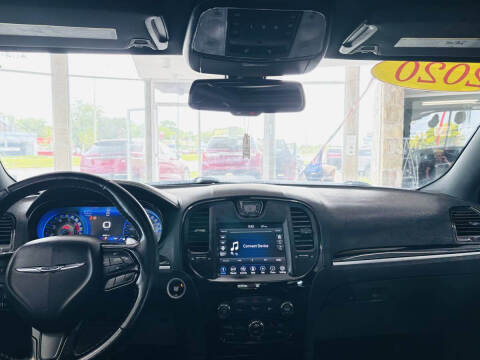 2020 Chrysler 300 S