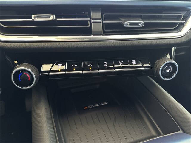 2026 Chevrolet Equinox EV LT 2