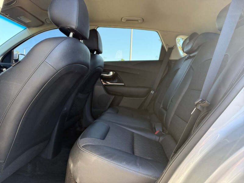 2020 Kia Niro Touring