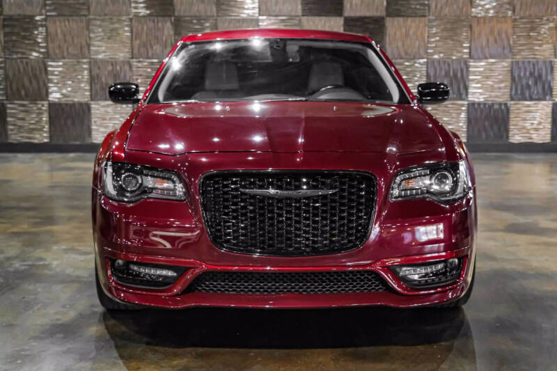 2020 Chrysler 300