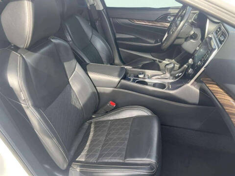 2016 Nissan Maxima Platinum