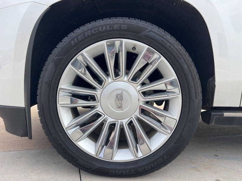 2017 Cadillac Escalade ESV Platinum