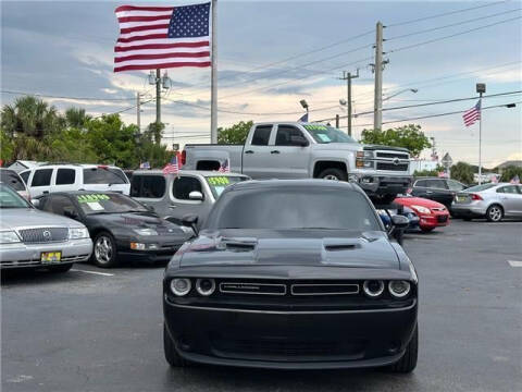 2016 Dodge Challenger SXT